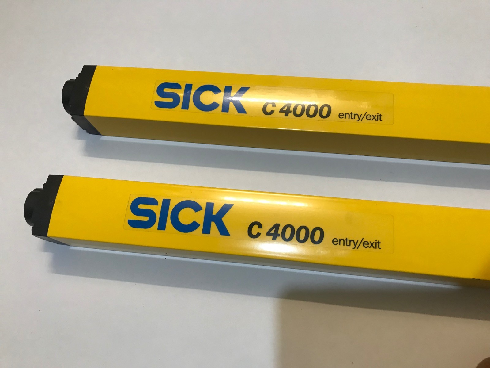 SICK C40E-1002C1010 LIGHT SCREEN C4000 SERIES ENTRY / EXIT NEW (1024045)