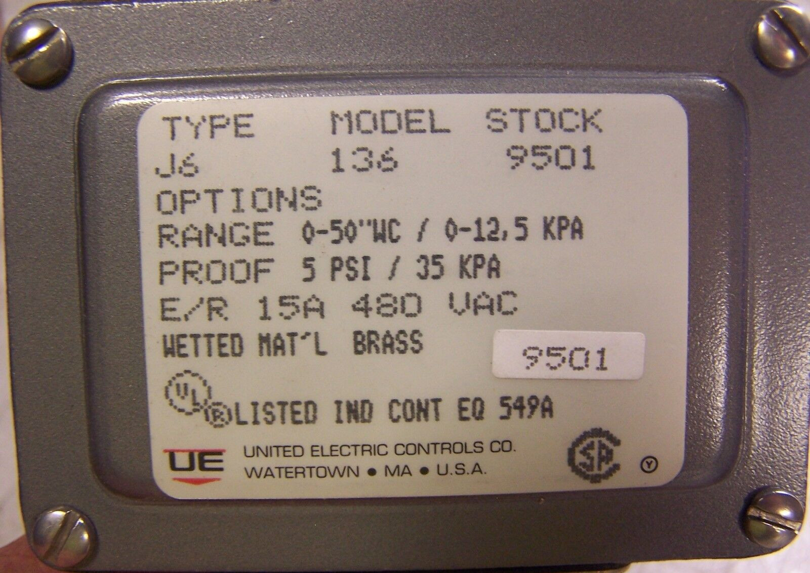 NEW UNITED ELECTRIC J6-136-9501 PRESSURE CONTROL SWITCH RANGE 0-50″ WC 480 VAC