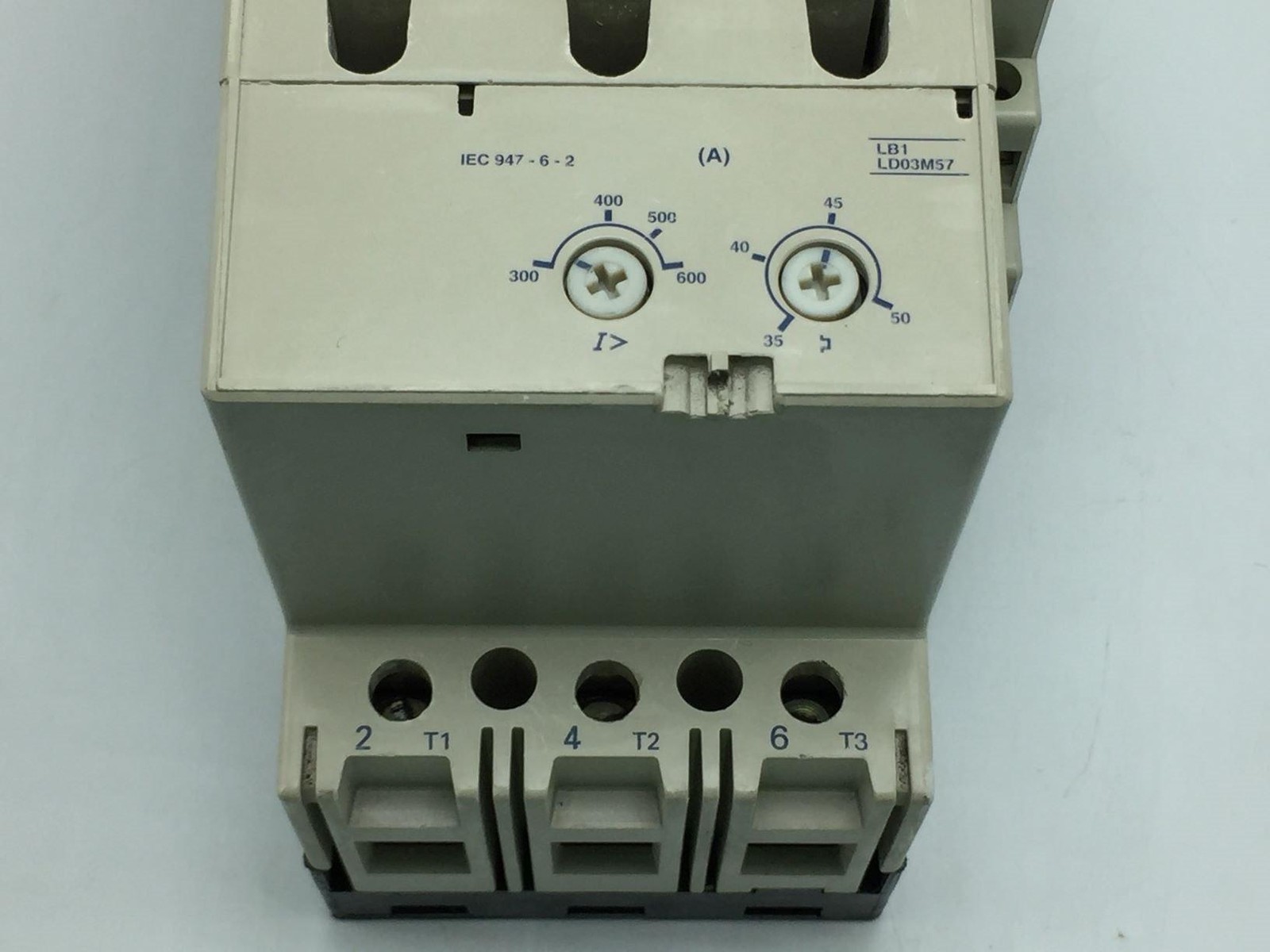 TELEMECANIQUE LD4-LD130BD & LB1-LD03M57 STARTER W/INTEGRAL STARTER OVERLOAD