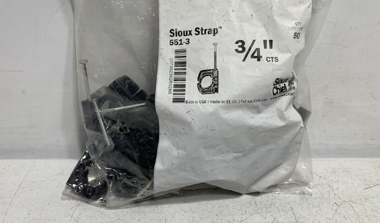 Sioux Chief 551-3 551 Series Polyethylene Full Clamp Tube Hanger with Nail 3/4
