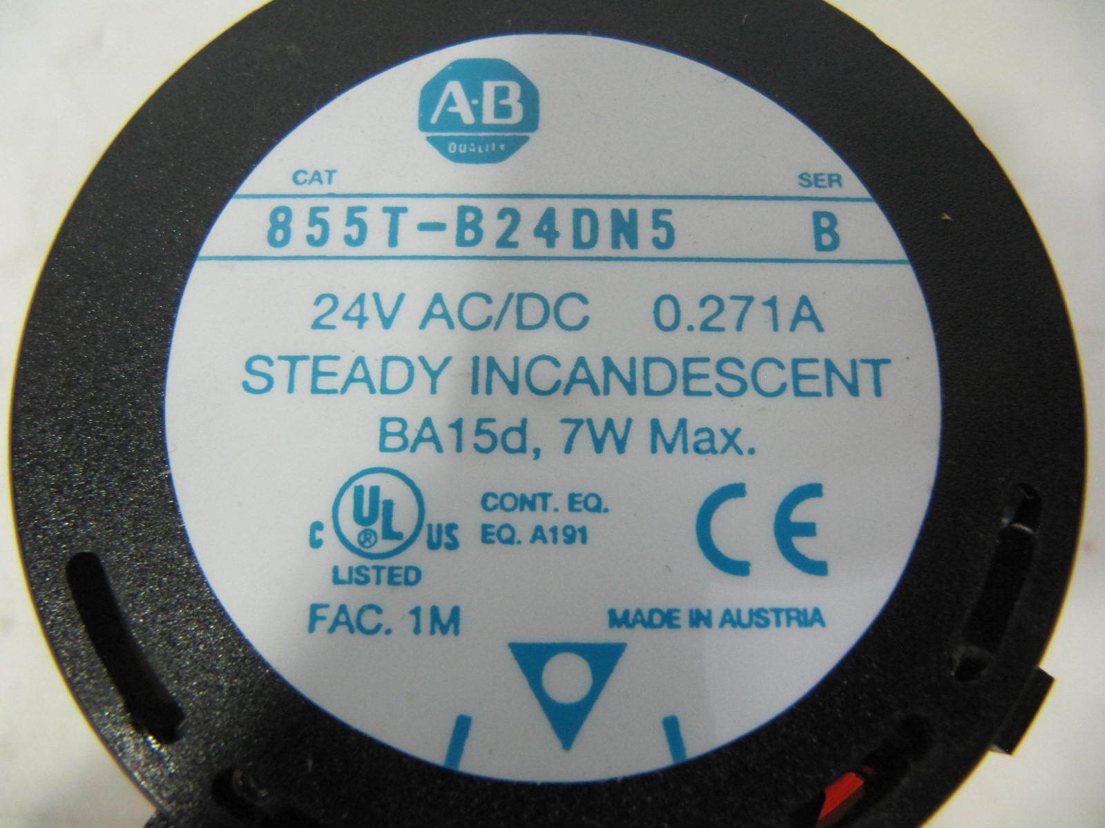Allen-Bradley 24VAC/DC Steady Incandescent Orange Stack Light Cat. 855T-B24DN5