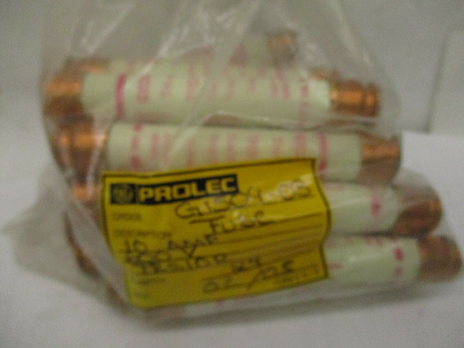New Lot Of 12 Pieces Tri·Onic Dual Element Time Delay Fuse TRS10R 10A A4439DN