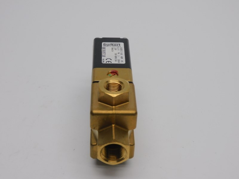 BURKERT 6430C8.0NBRMSG-1/4 00369710 110V NSNP