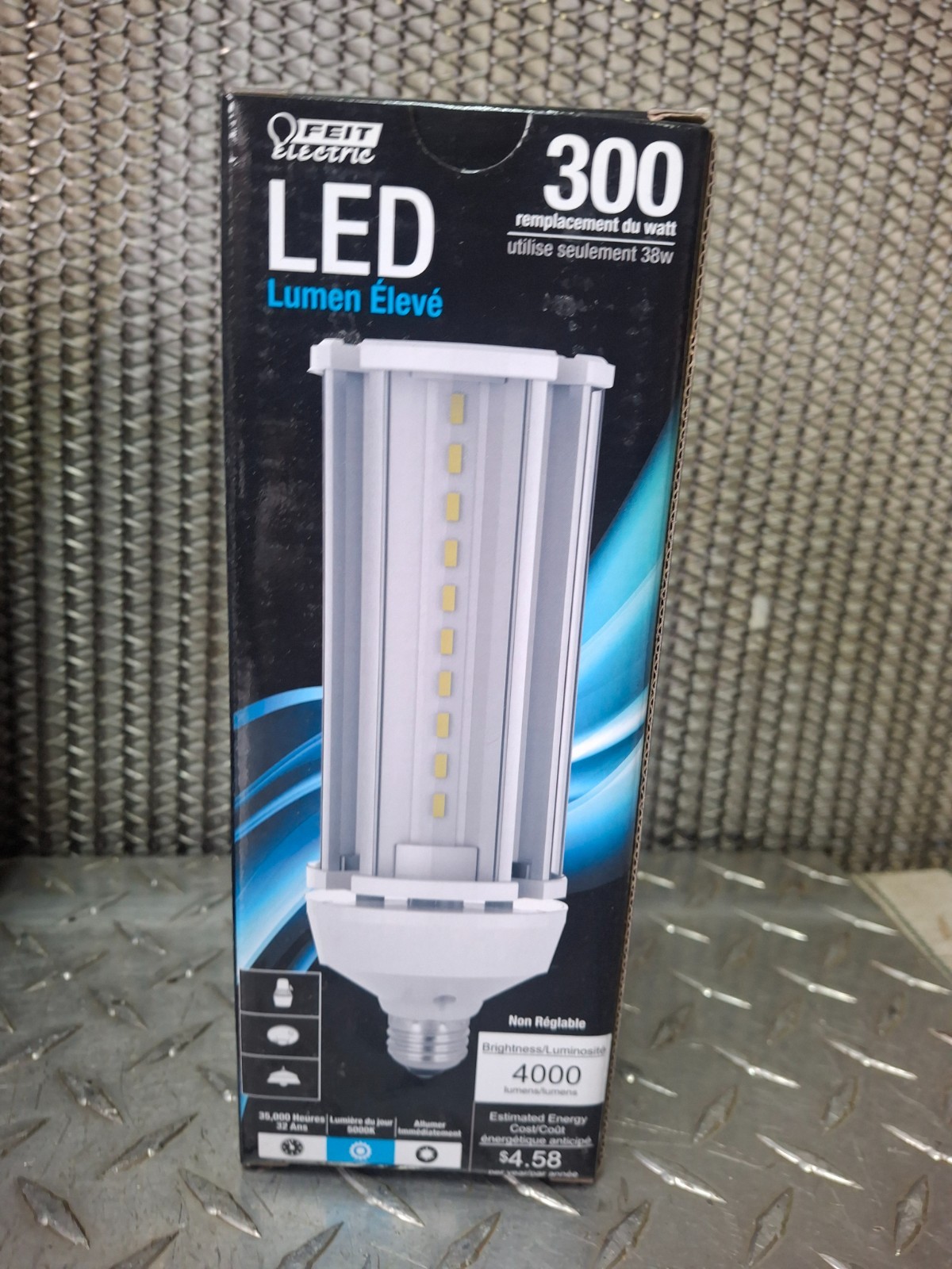 Feit Electric LED High Lumen C4000/5K/LED E26 Ultra Bright Motion Sensor