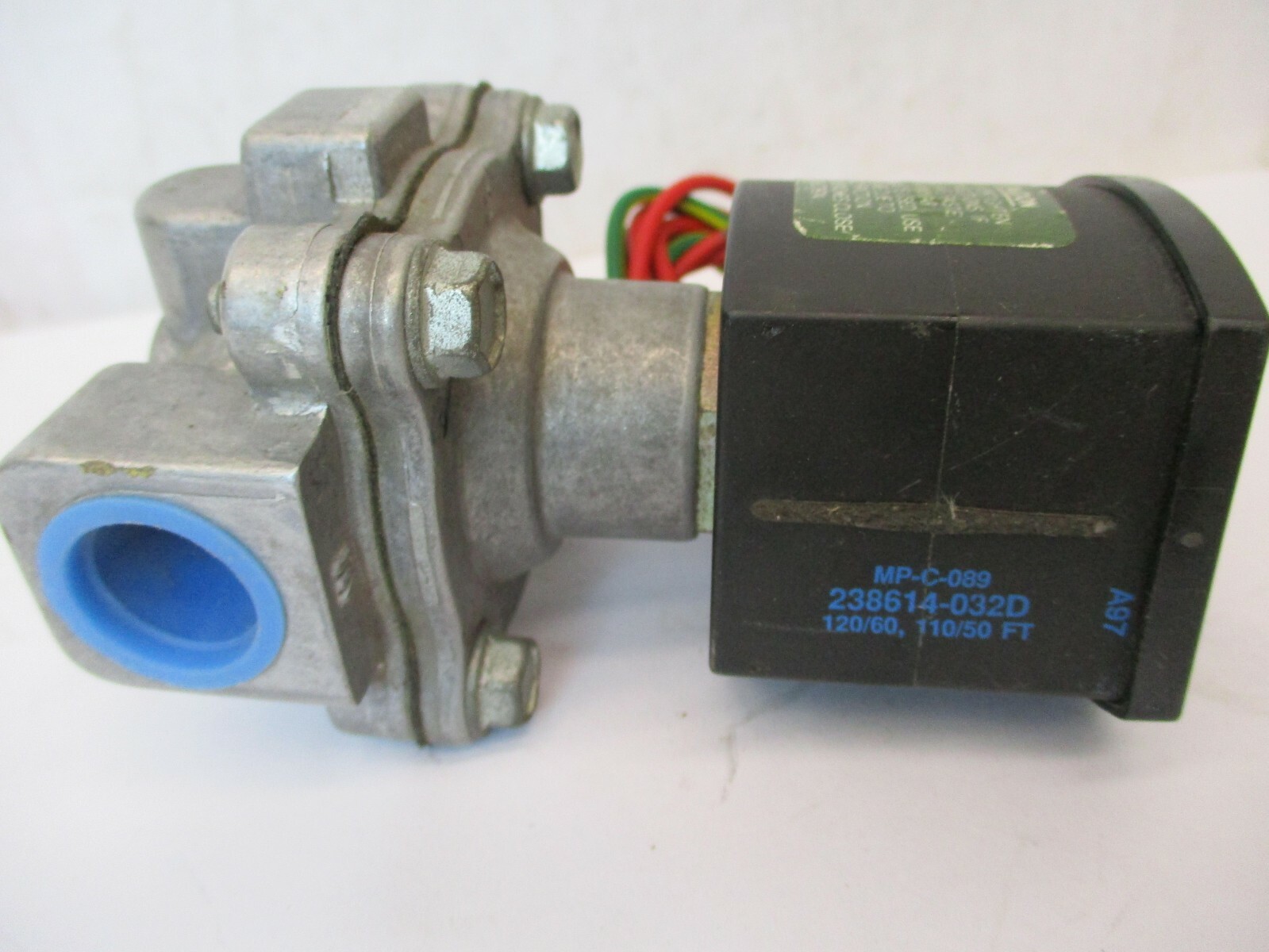 New ASCO Solenoid Valve EF8202G5 EF8215G23 A2058WVS