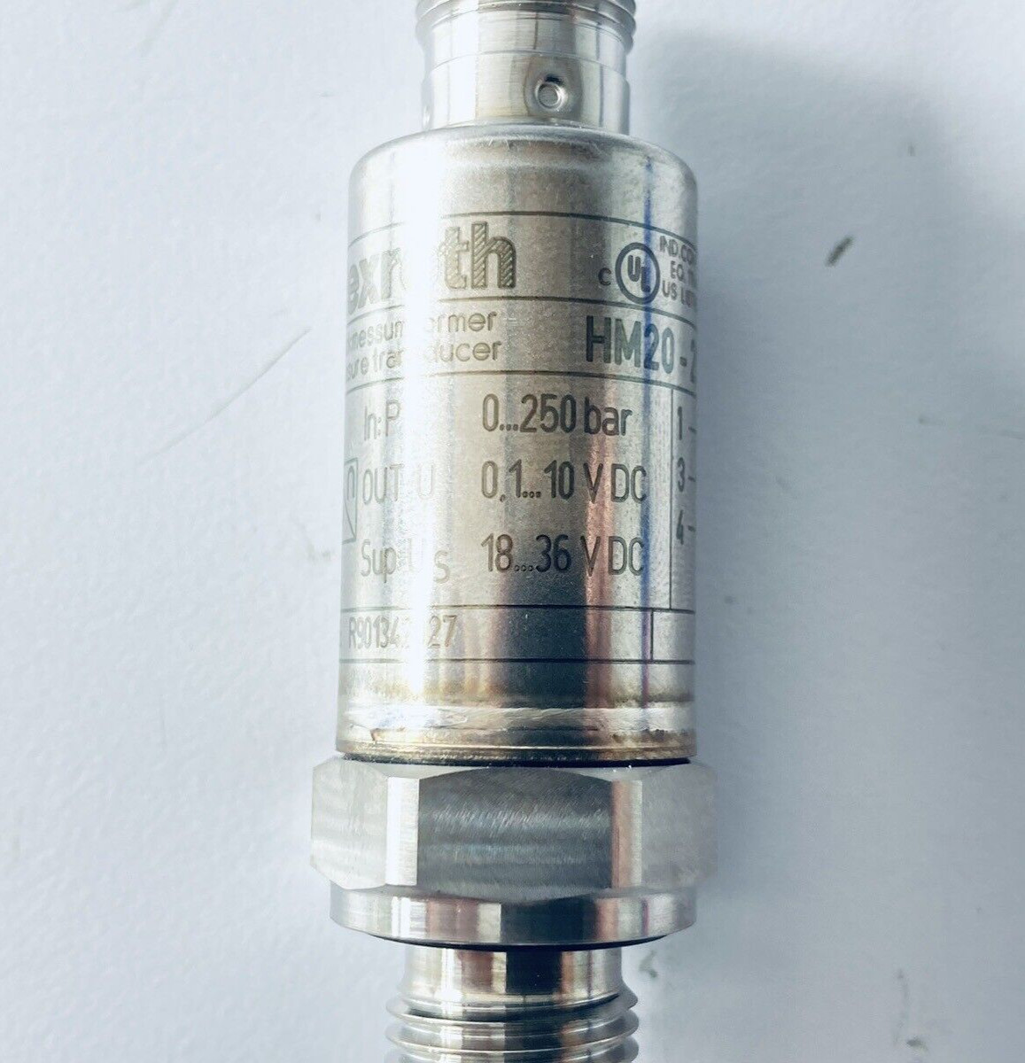 UNUSED REXROTH R901342027 PRESSURE TRANDSDUCER SENSOR 0-250BAR HM20-20/250-H-K35