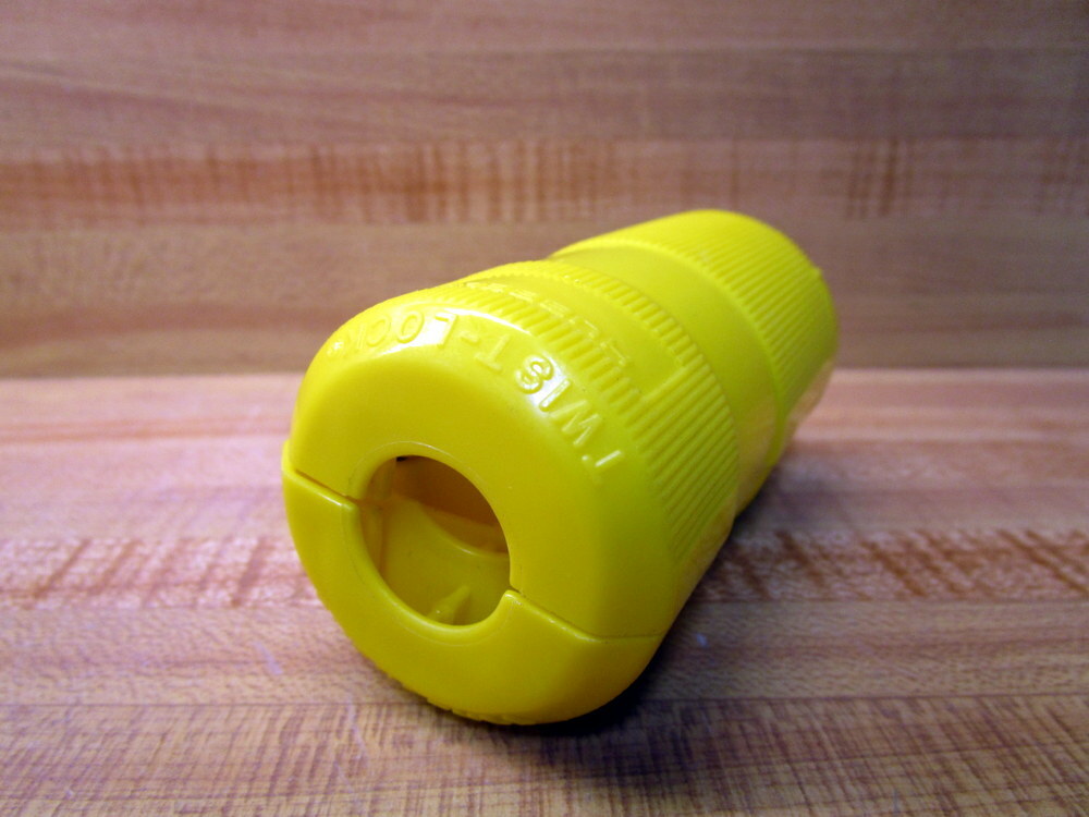 Hubbell 2323VY Twist-Lock Connector Body