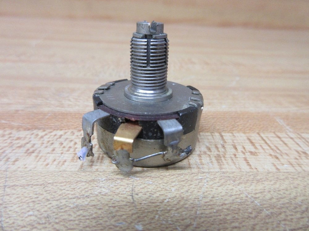 Clarostat 43C2-500 Honeywell Potentiometer 500Ω 43C2