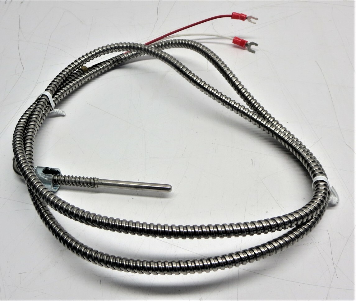 D-M-E TC-3590 90° Angle Thermocouple