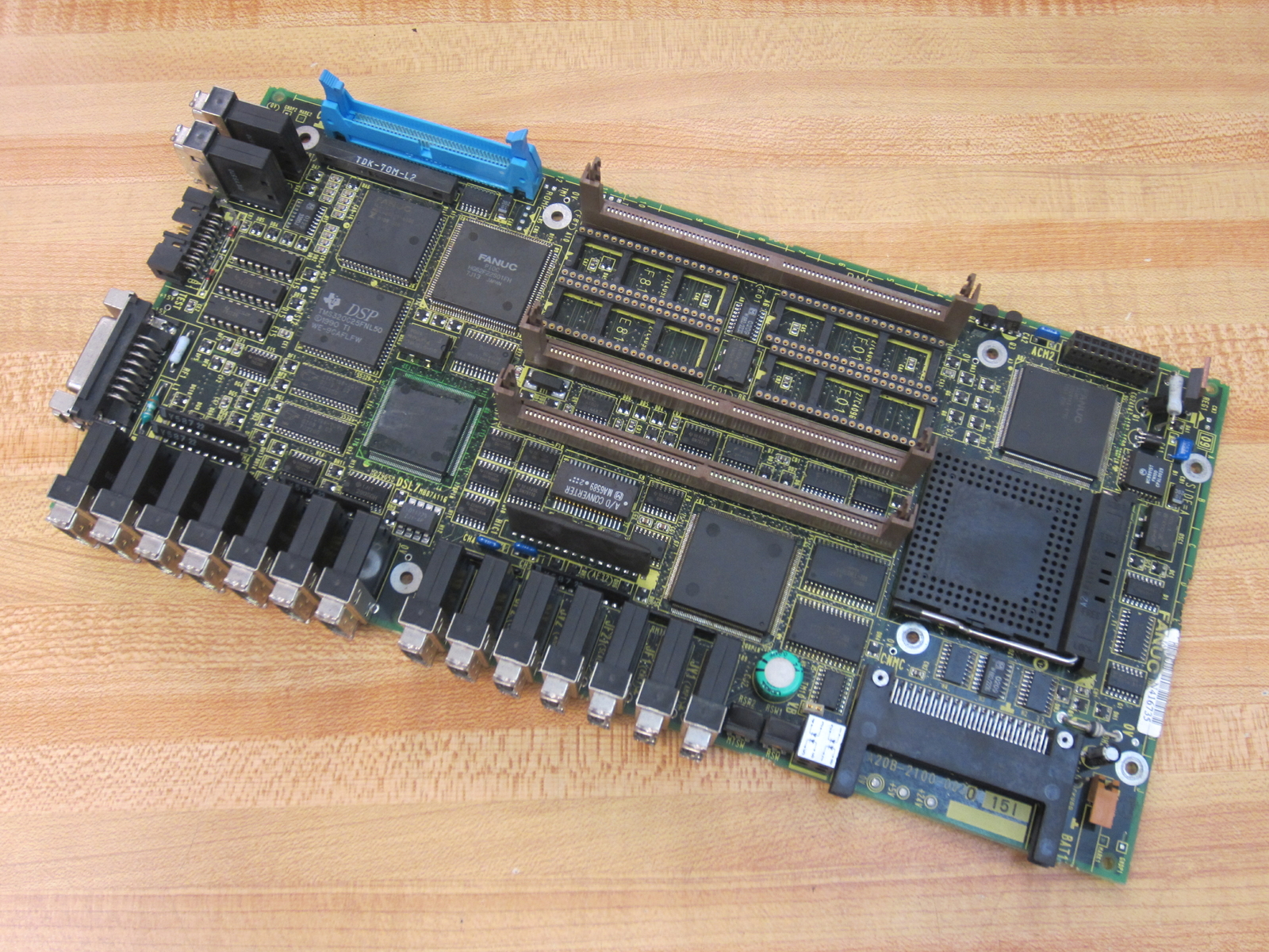Fanuc A20B-2100-0030 PowerMate Level Up Base PCB A20B-2100-0030/15I