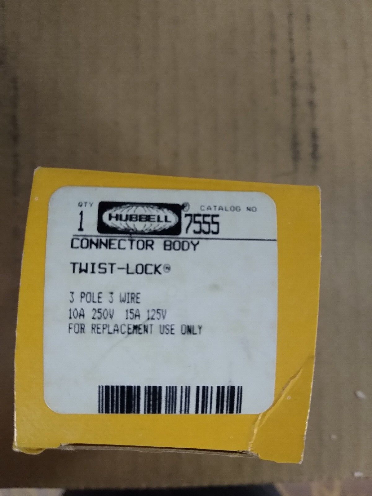 NEW HUBBEL HBL7555 TWIST-LOCK CONNECTOR 10/15 AMP 125/250V