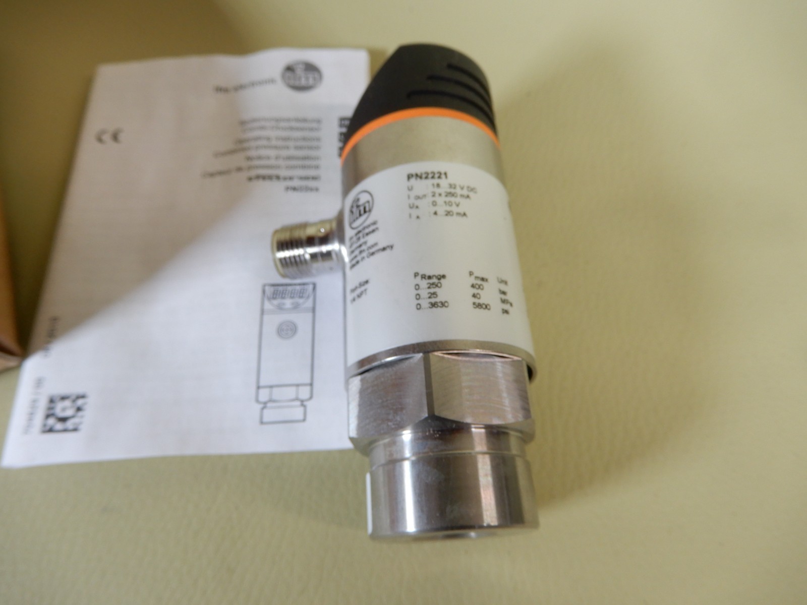 IFM Electronic Pressure Sensor PN2221 PN-250-SBN14-MRFKG/US NOS