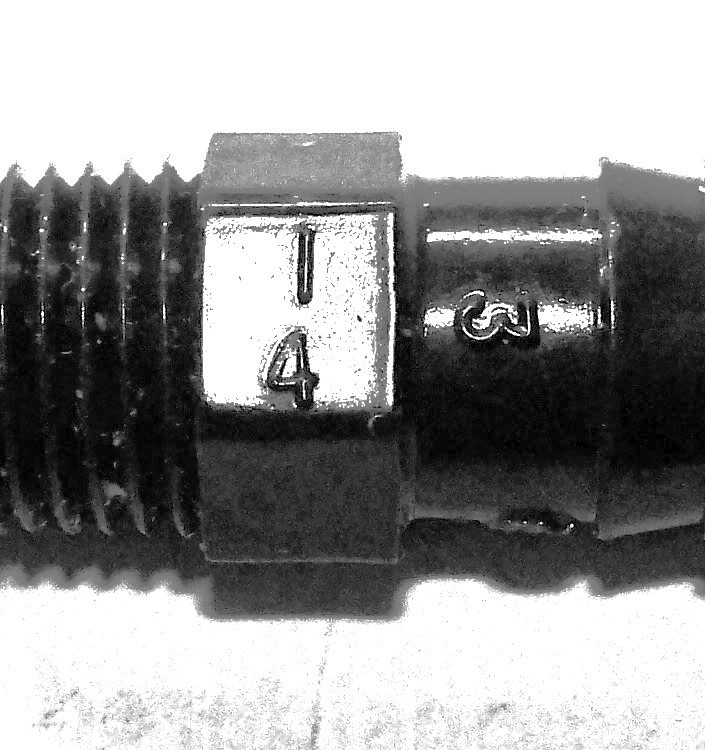ROWPU FLUID SYSTEMS DIV ADAPTER 1/4″ M LONG NPT X 1/2″ ID HOSE BARB 1-3/4″ L