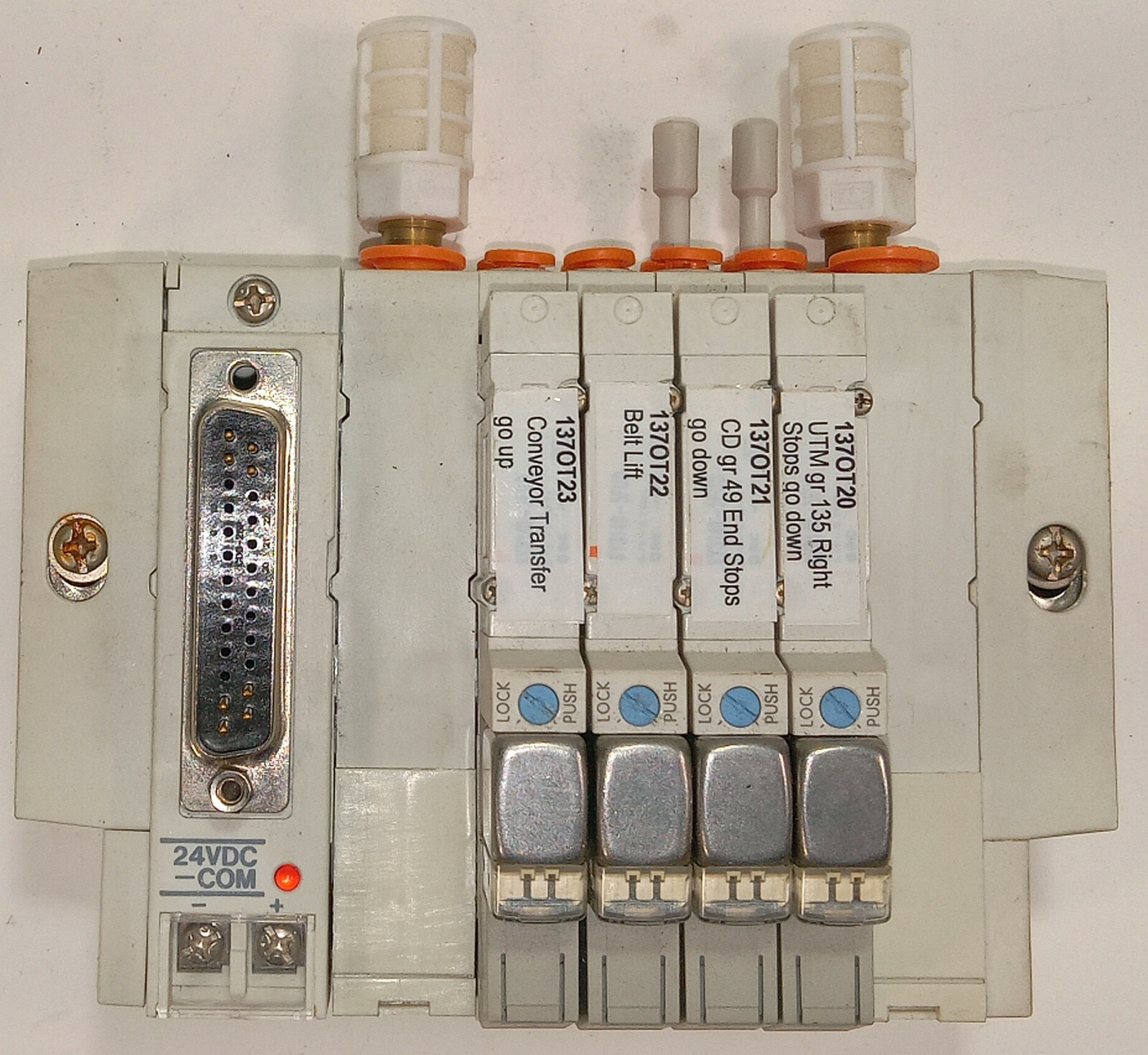 1 USED SMC SS5Y3-45NFU-04B 4 PORT MANIFOLD VALVE STATION ***MAKE OFFER***