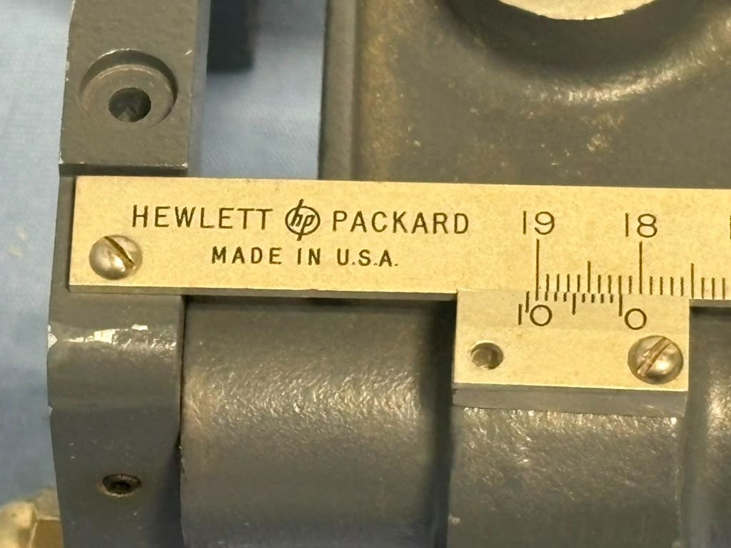 HP Hewlett Packard Slotted Section Part w/ Carriage Probe Model 809B