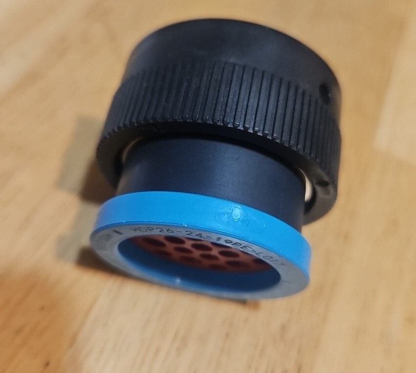 DEUTSCH / TE HDP26-24-19PE-L017 NEW 19 Position Circular Plug Housing Lowest $
