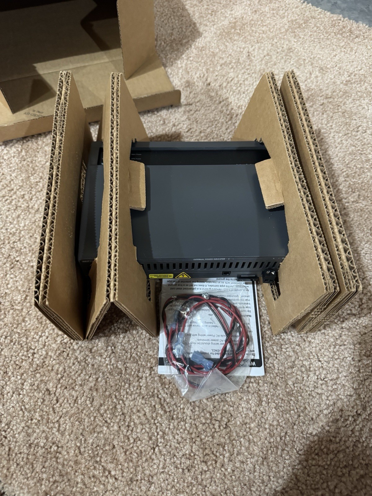 NEW SCHNEIDER ANDOVER CONTINUUM AC-85-U PS 120/240 AC