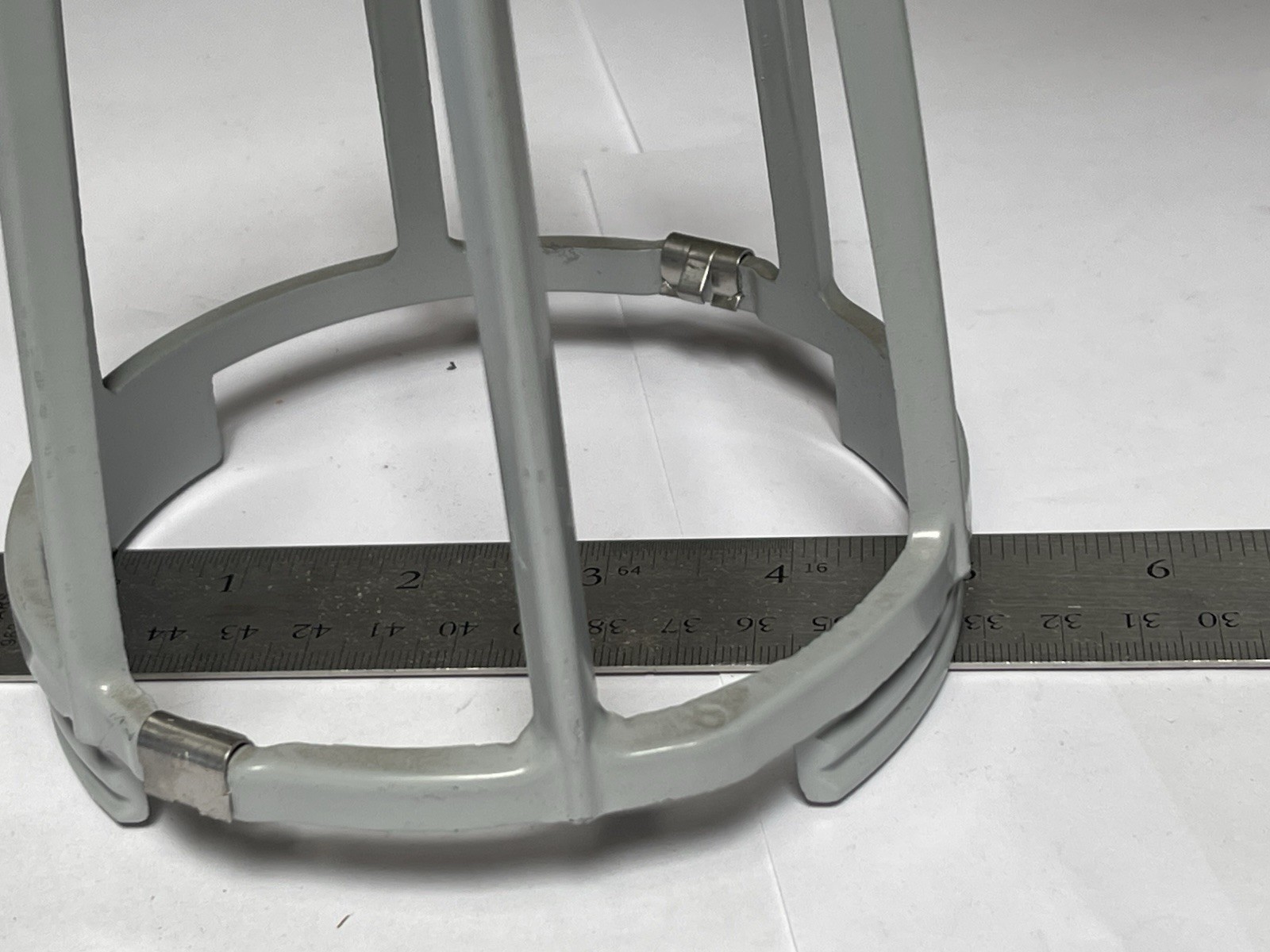 Crouse Hinds Aluminum Light Guard For 426B Fixture Fitting (25AG12)