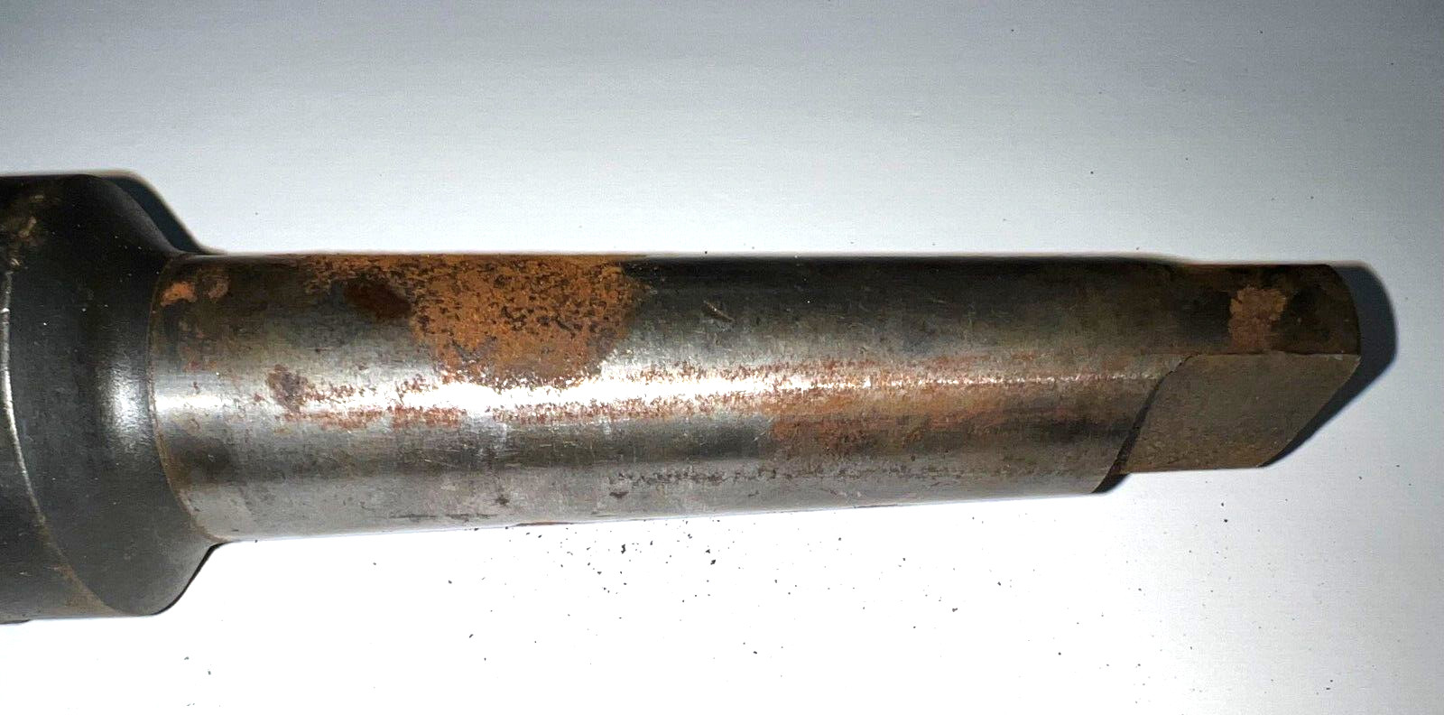 CLEVELAND MORSE TAPER SHANK DRILL BIT MT4 1-15/16″ CUT 10-1/4″ LOC 16-1/2″ OAL