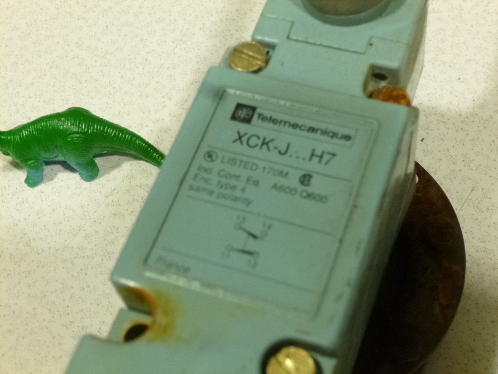 TELEMECANIQUE XCK-J HEAD LIMIT SWITCH H7 zck-eo5