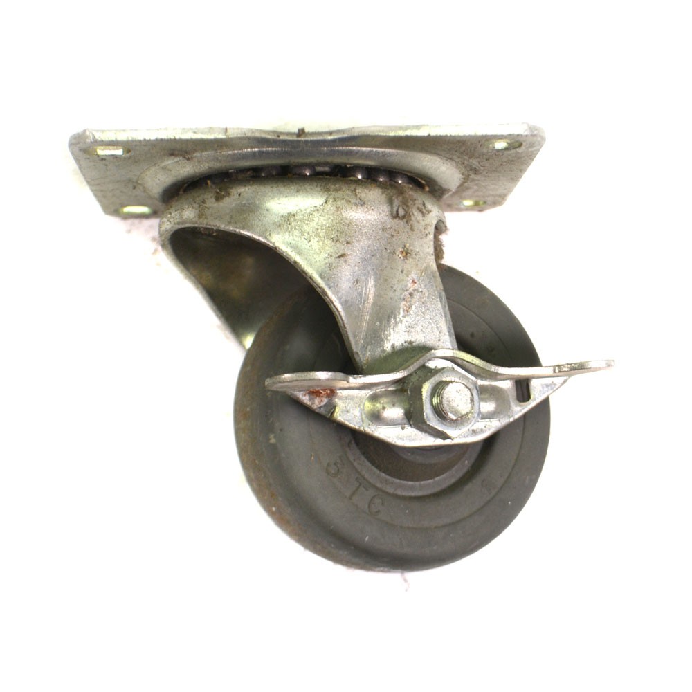 (Lot of 4) Faultless 100-3 Swivel Casters 3″ x 1.25″ Wheels Two Locking