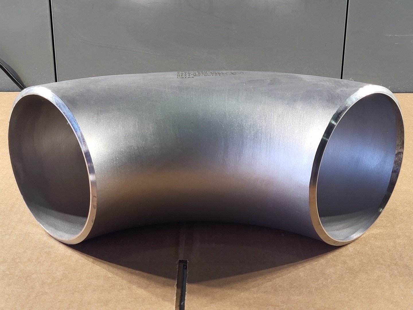 SURPLUS NEW TOPPER 6″ 90 Deg Buttweld Elbow SCH STD WP316L ASTM A403 ANSI B16.9