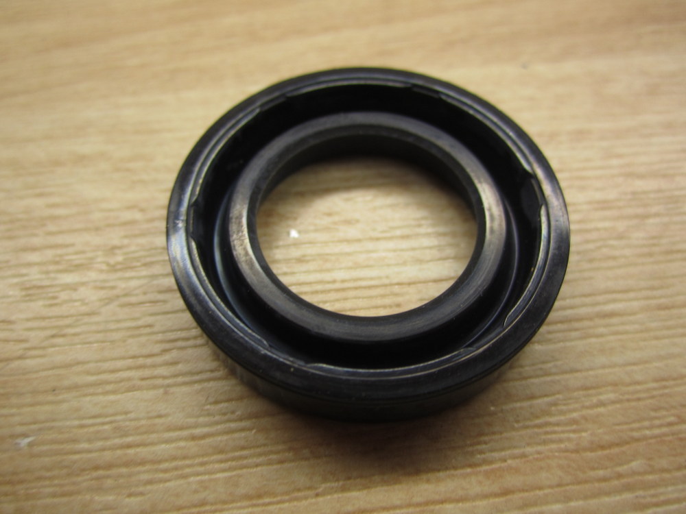 Weco 3228096 Oil Seal