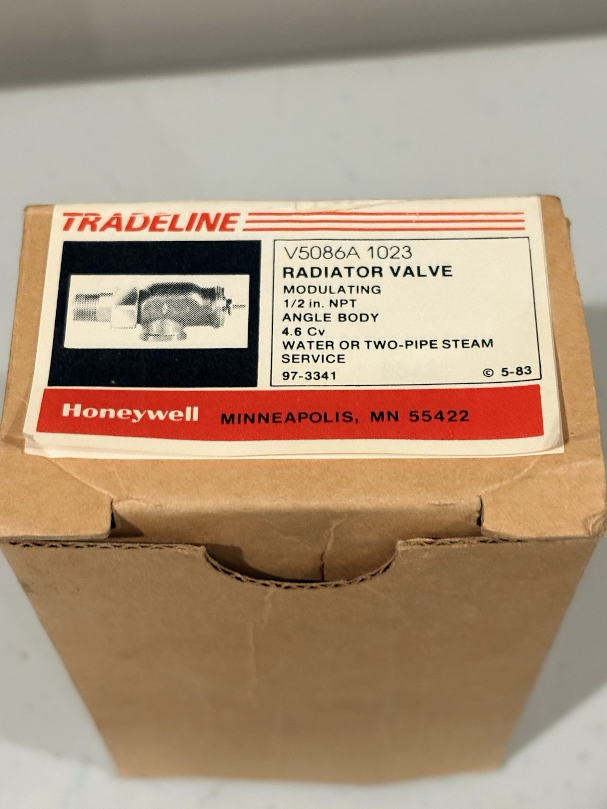 HONEYWELL V5086A-1023 RADIATOR VALVE 1/2″ NPT 90 degree Angle Valve Body Boiler