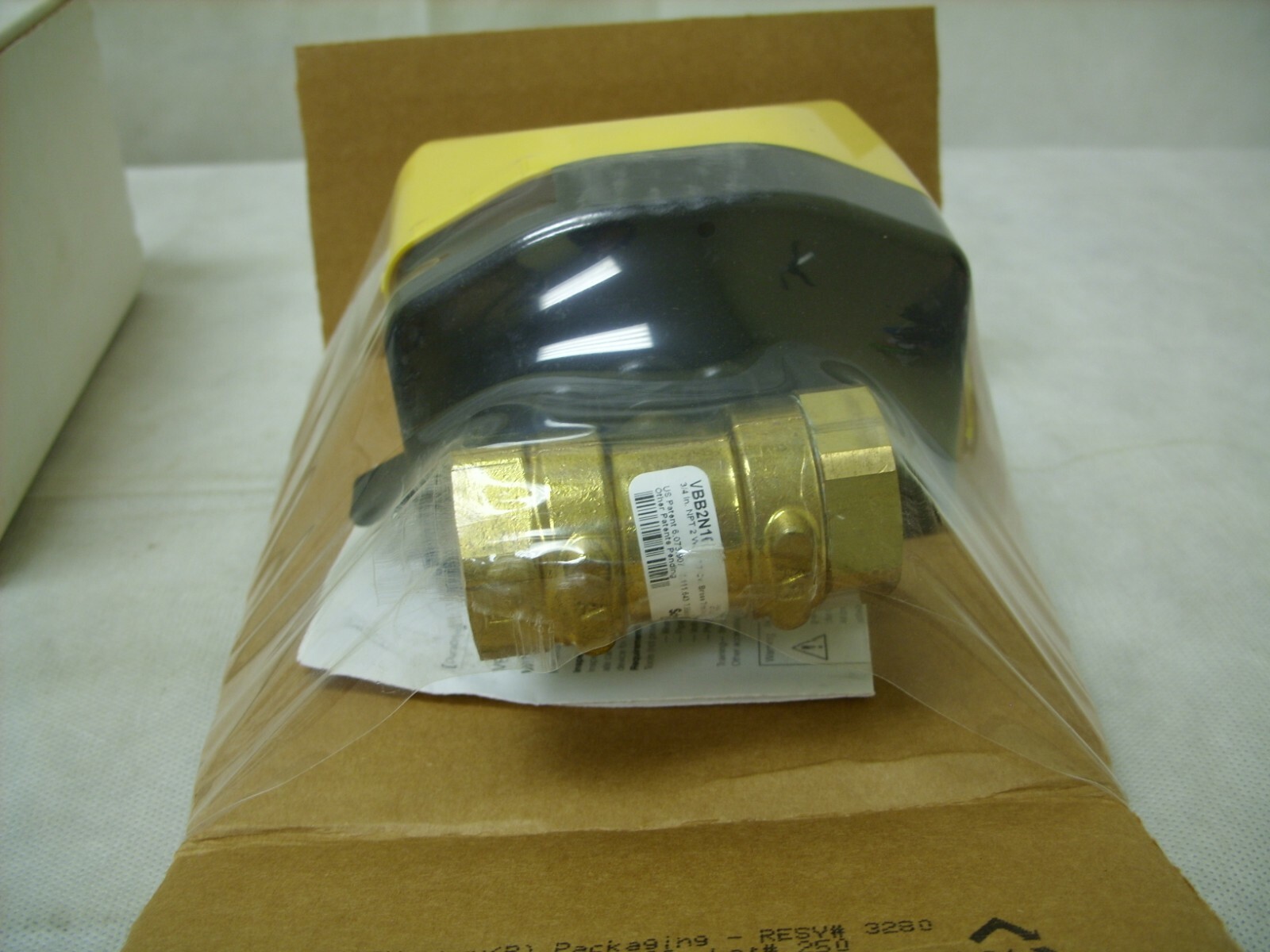 TAC Schneider Invensys – 3/4″ 2-Way Ball Valve & Actuator Assy. VBB2N16+M123A00