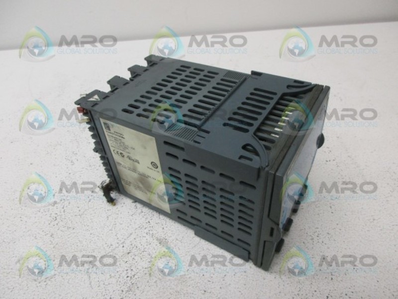 EUROTHERM 2404/CC/VH/YH/YC/XX/XX/XX/XX/XX/ENG/XXXXX/XXXXXX UNMP