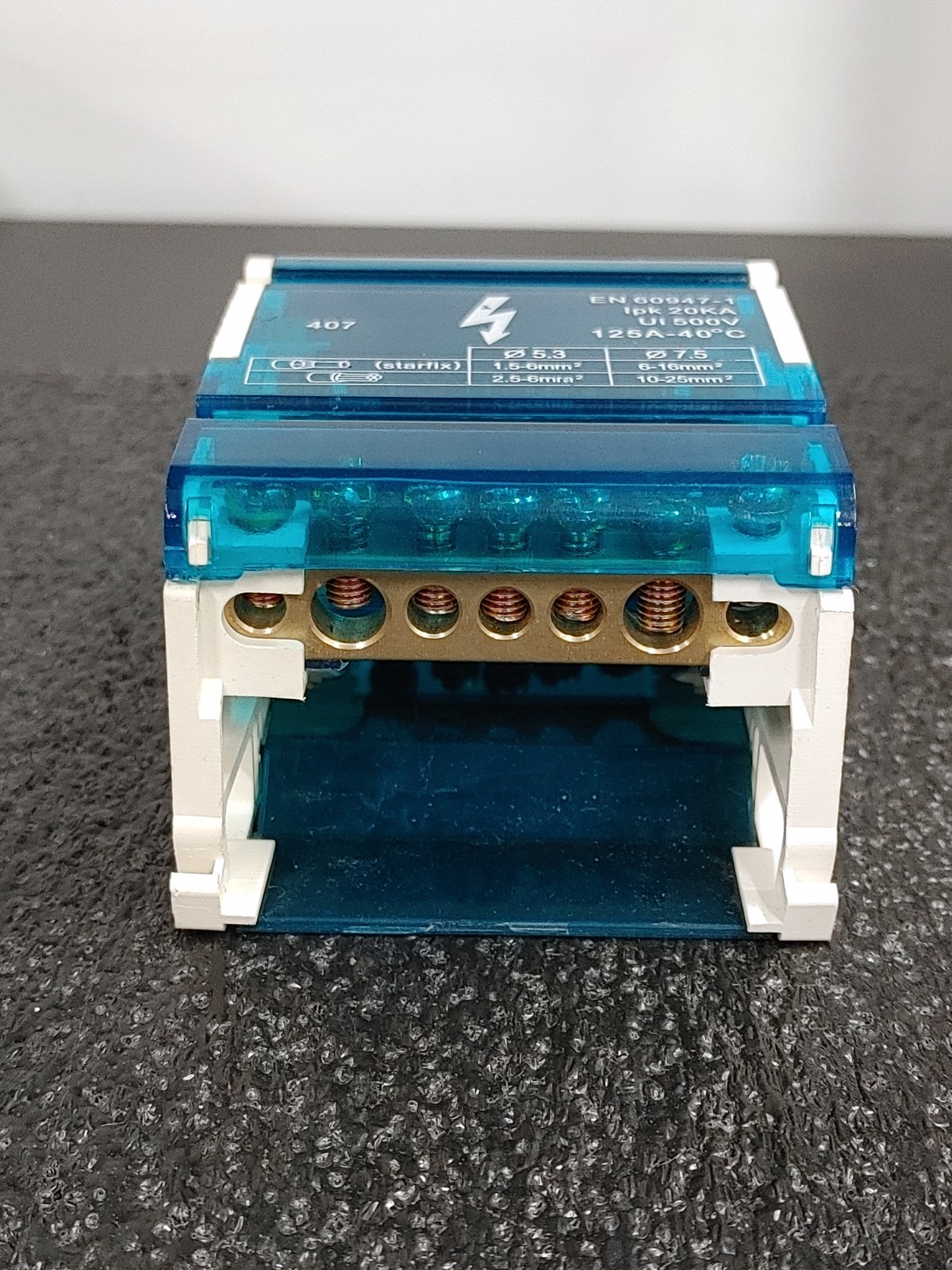 EN 60947-1 20KA Ui 500V 125A Distribution Block