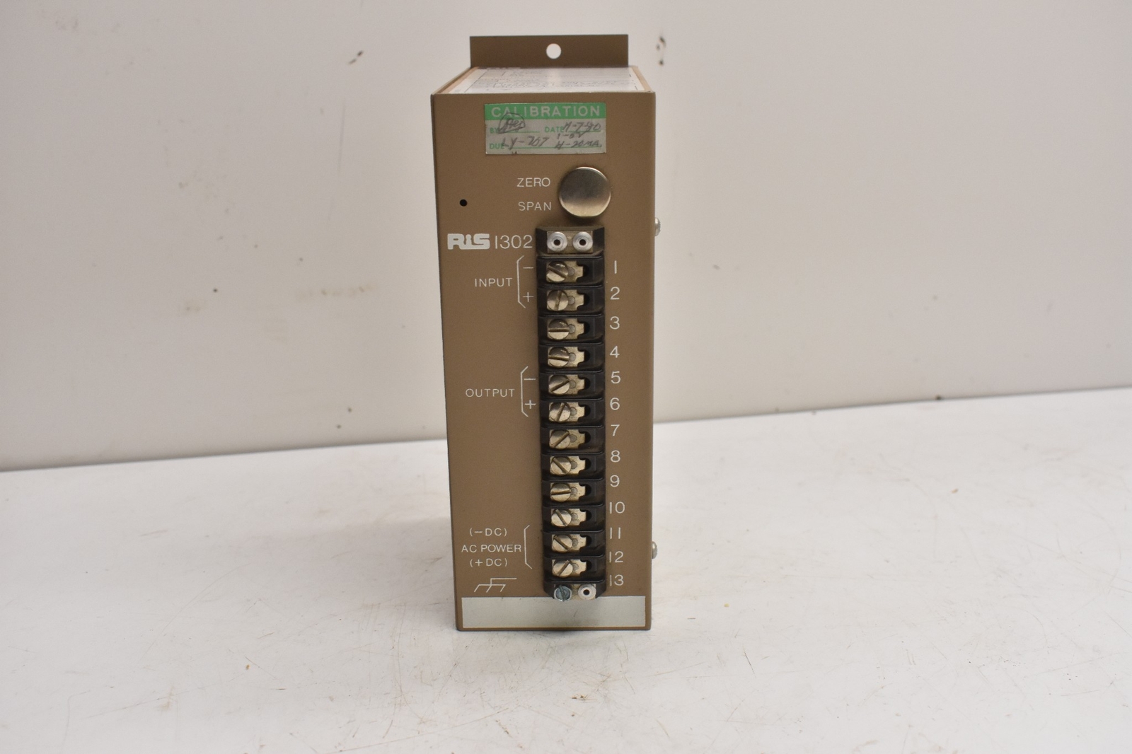 RIS/AMETEK RIS MODEL SC-1302 INPUT 1-5 VDC. OUTPUT 4-20 MA. TRANSMITTER MODULE