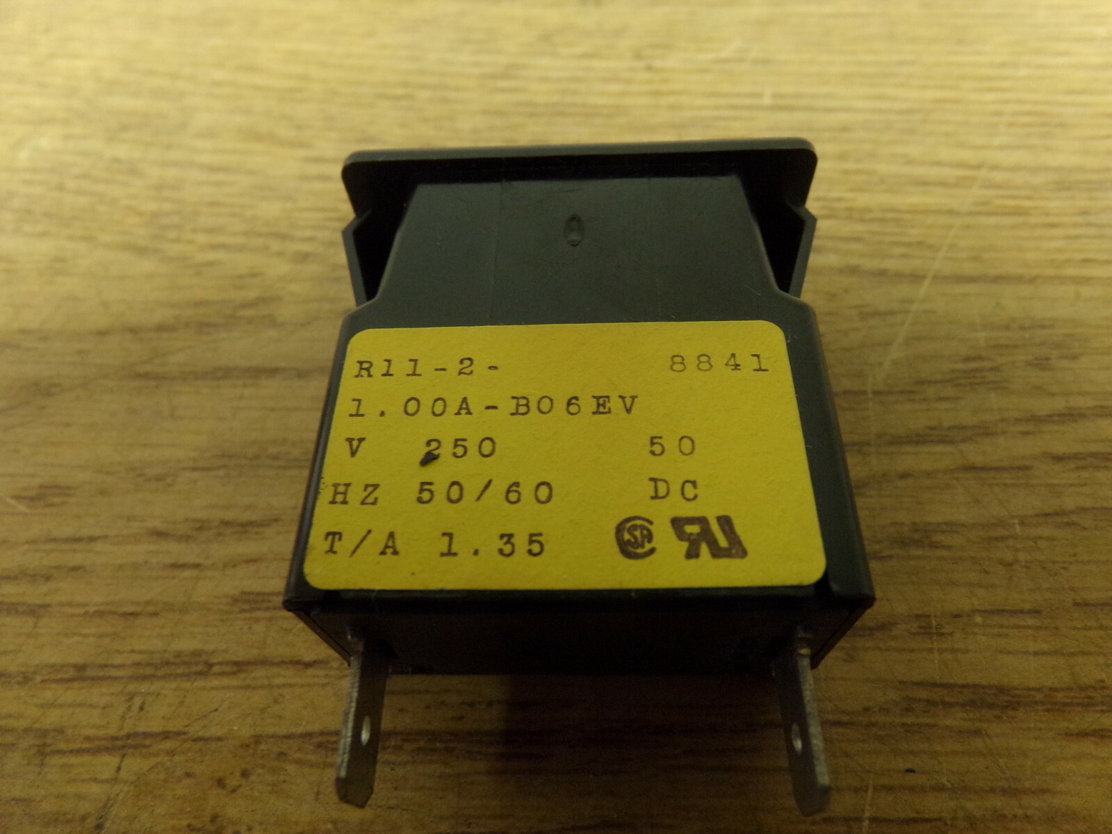 Airpax R11-2 8441 100A-B06EV On/Off Switch Circuit Breaker
