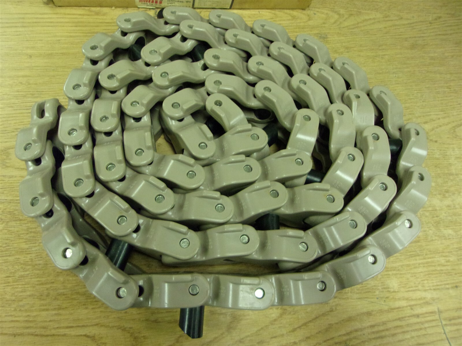 NEW Rexnord ACETAL LF1701-T-AY1 9.84 feet Table Top Chain *FREE SHIPPING*