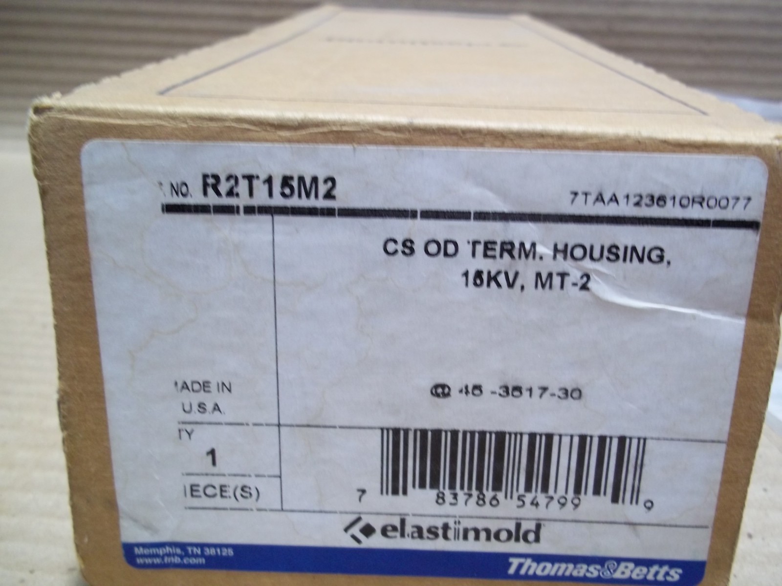 New Thomas & Betts R2T15M2 CS OD Team Housing 15Kv MT-2