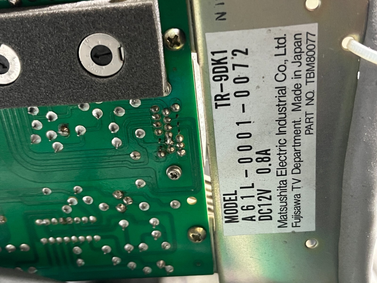 FANUC SYSTEM 6T MDI/CRT UNIT A02B-0051-C012 W/ A61L-0001-0072 & A20B-0007-0030