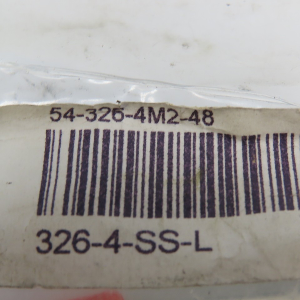 Parker 54 Series 1/4″ NPT x 1/2″ NPT Female Stainless Steel Gas Inlet Connector