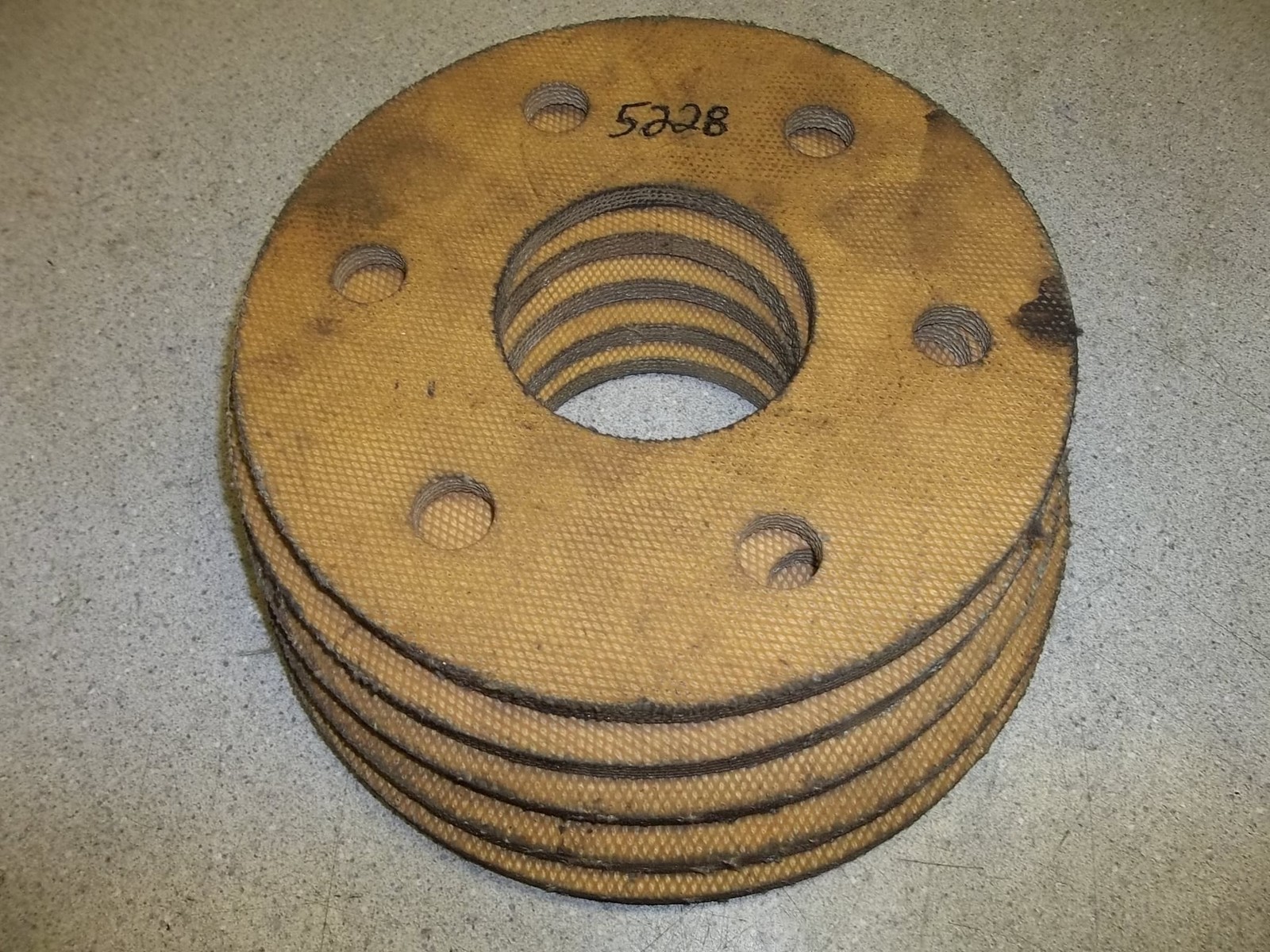 NEW Lot of 5 6-Hole Gasket Sealing Rings, Part Number: 5228 *FREE SHIPPING*