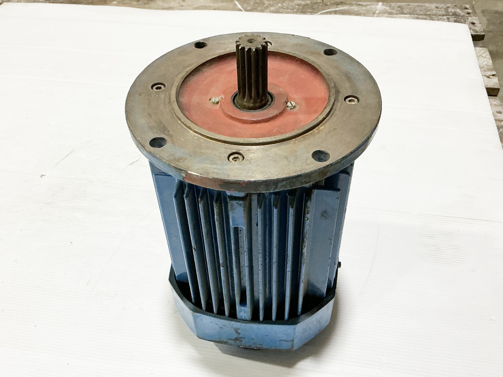 Kone MT09L2A10801BIP54 Electric Motor 2HP 575V 1680RPM 2.8A 3PH 280102