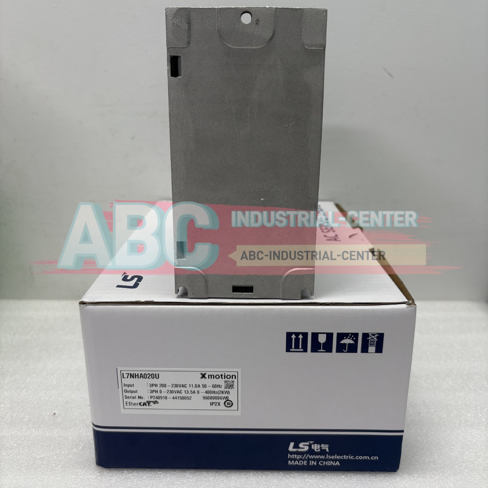 1PCS New LS L7NHA020U servo driver#