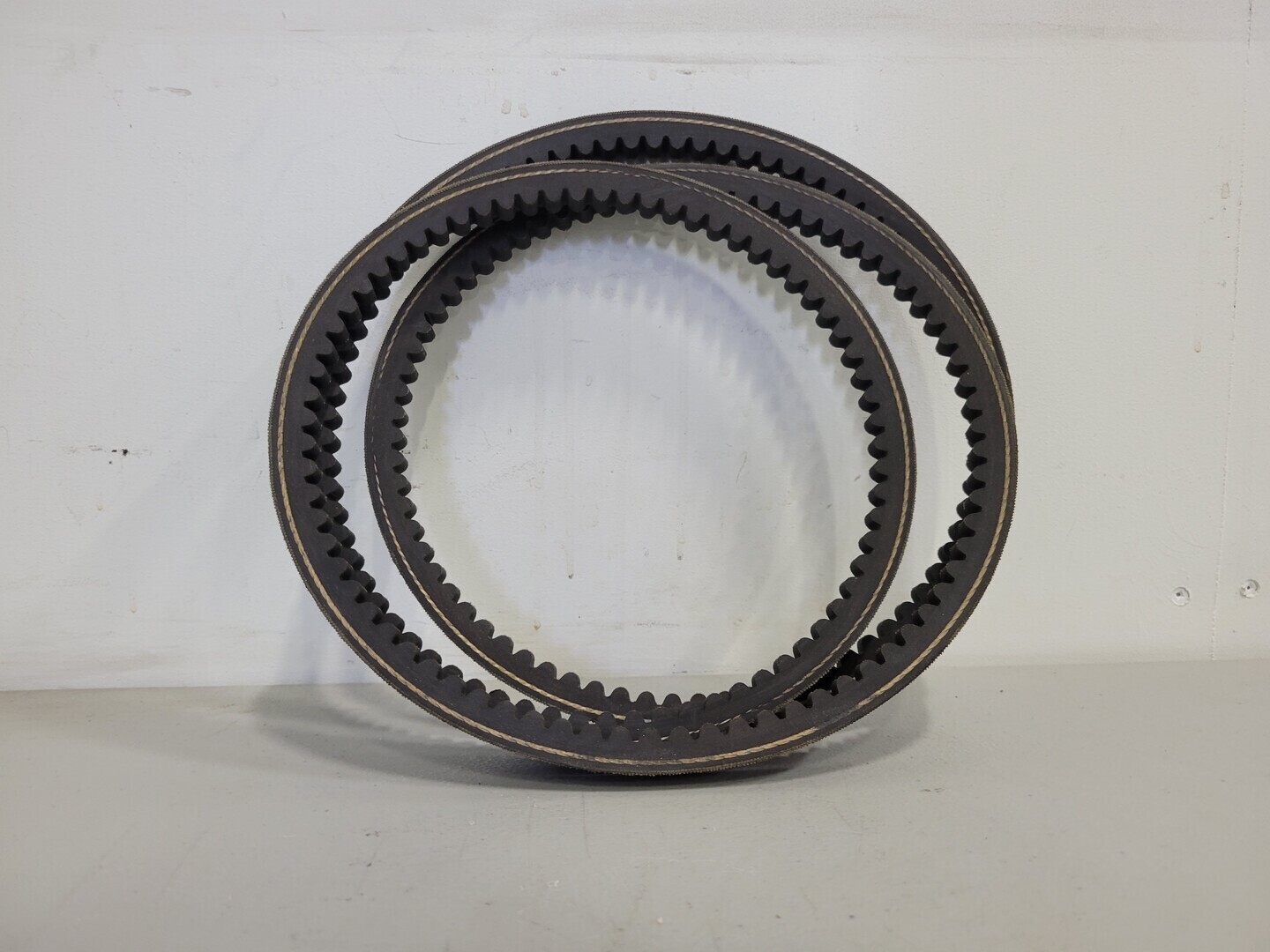 XPB2150 5VX850 Cogged V-Belt