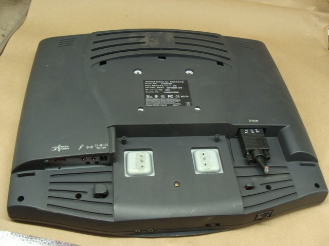 3M TOUCH SYSTEMS MICROTOUCH OPERATOR TOUCH PANEL MONITOR 41-81378-505 (SCRATCH)