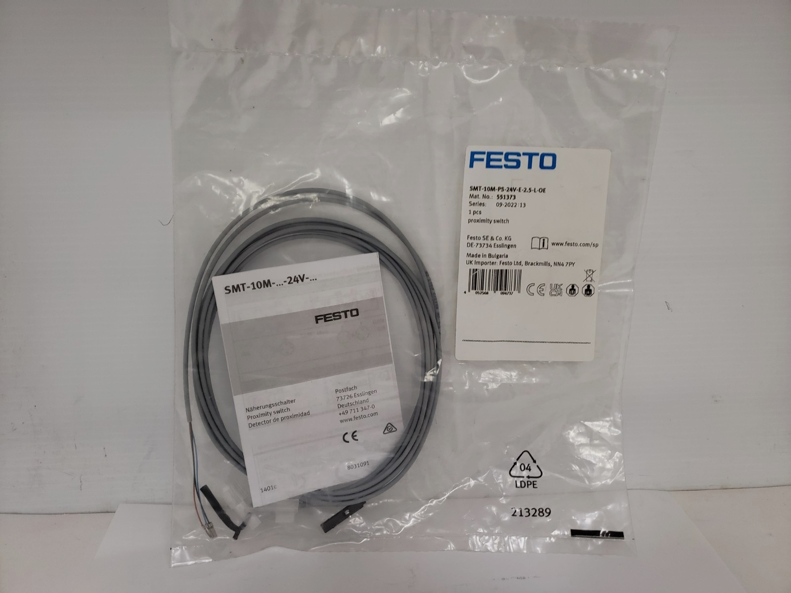 FESTO SMT-10M-PS-24V-E-2,5-L-OE PROXIMITY SWITCH PNP N.O. 3 WIRE