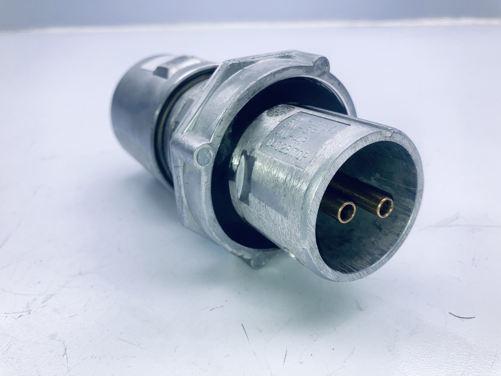 *FOR PARTS* EATON APJ3275 ARKTITE SERIES PLUG FOR HAZ. AREAS 30AMP 2POLE 2WIRE