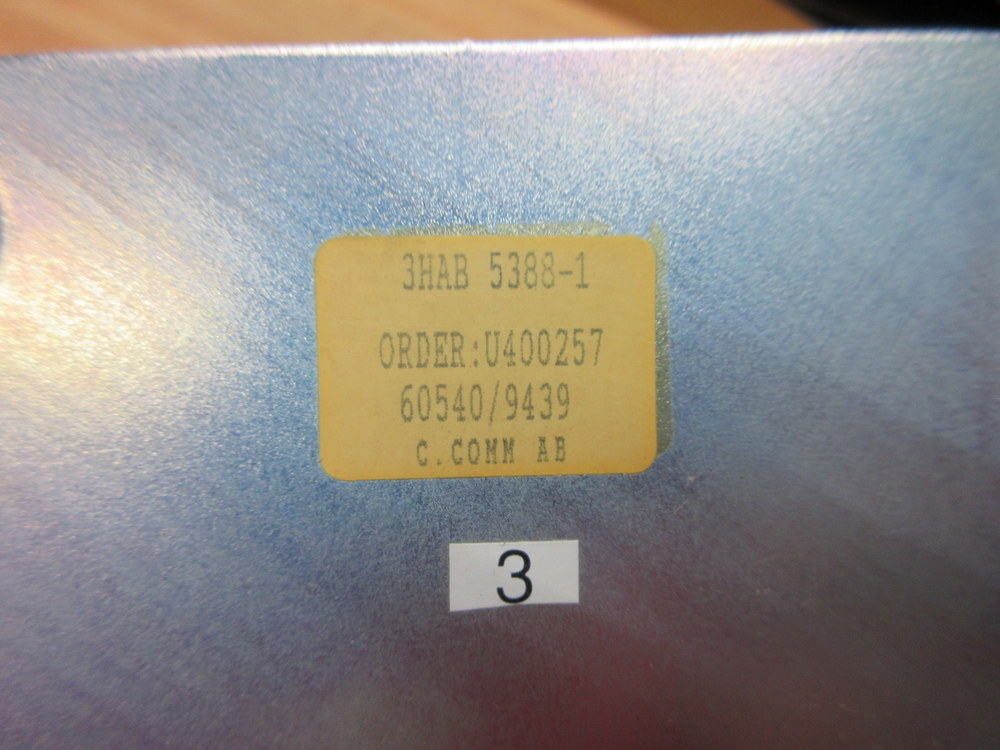 Asea Brown Boveri 3HAB5388-1 ABB Connection Plate W/Cable