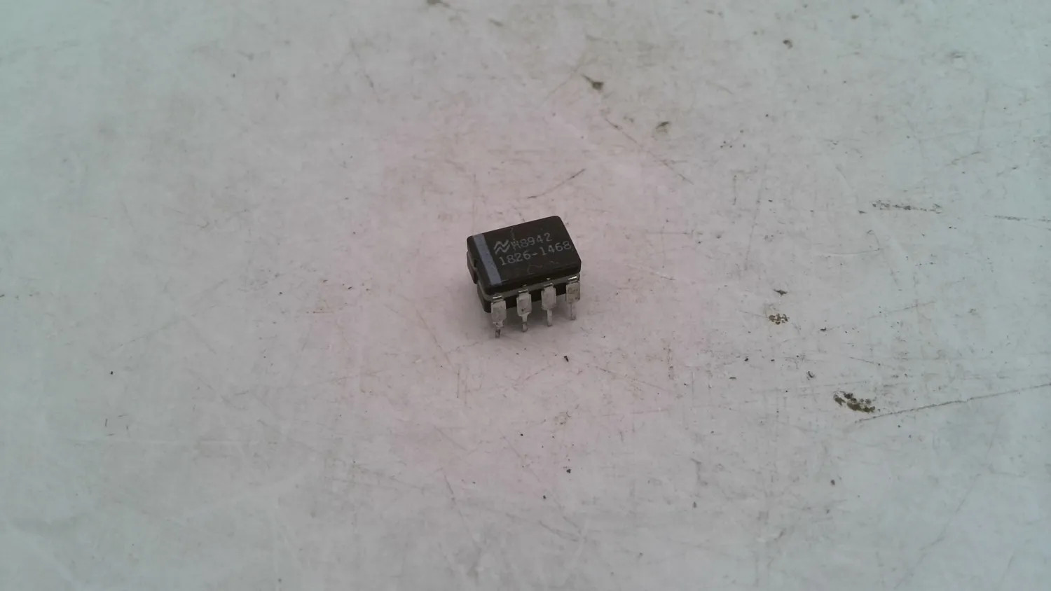 NATIONAL SEMICONDUCTOR H8942 DIP-8 LINEAR IC 1826-1468