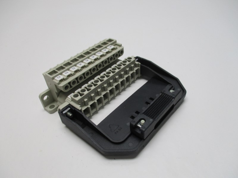EATON NZM2-XSVR CONTROL CIRCUIT PLUG UNIT REMOTE OPER. NSMP