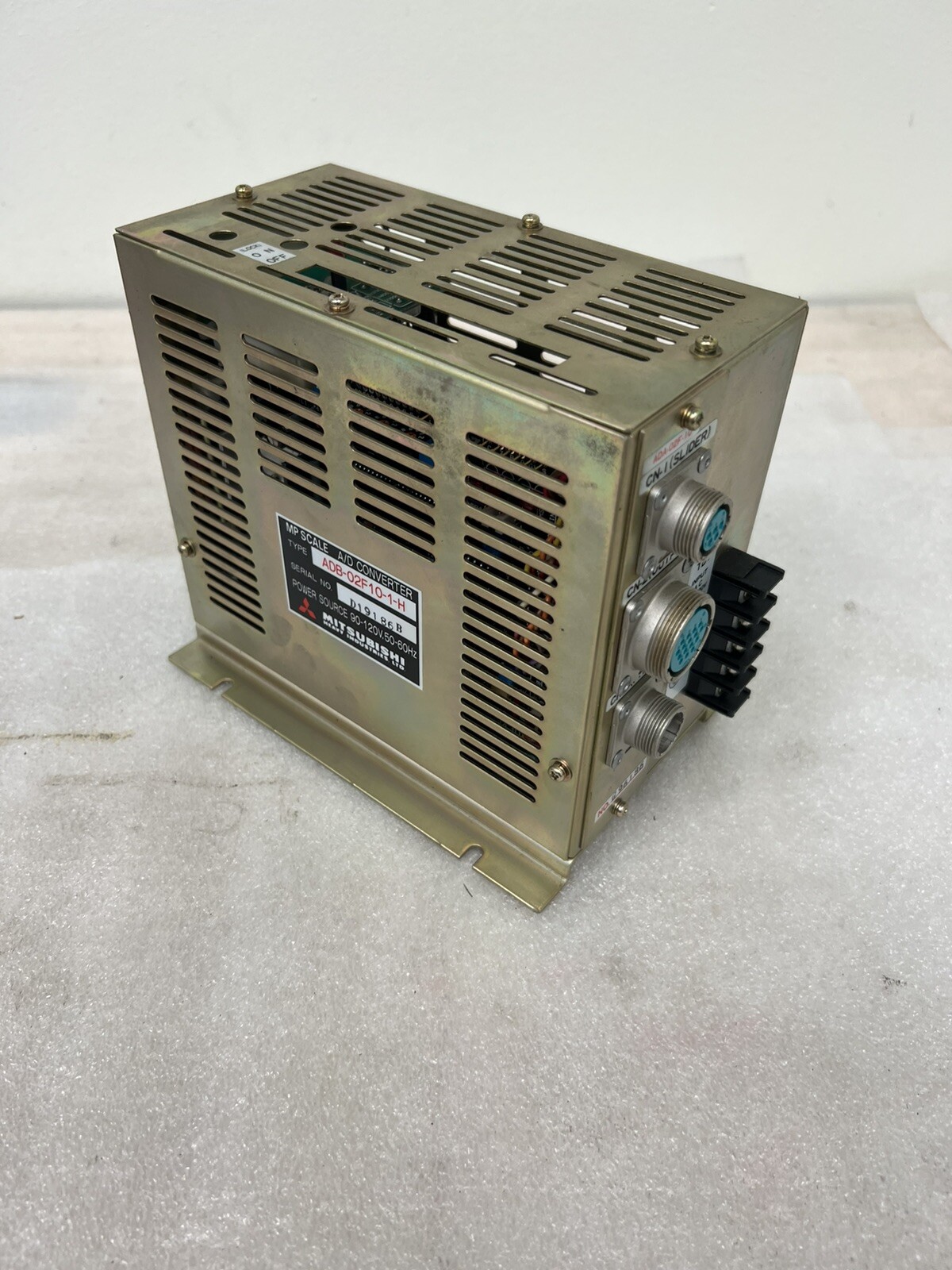 Mitsubishi Mp Scale A/D Converter ADB-02F10-1-H 90-120V 50-60Hz