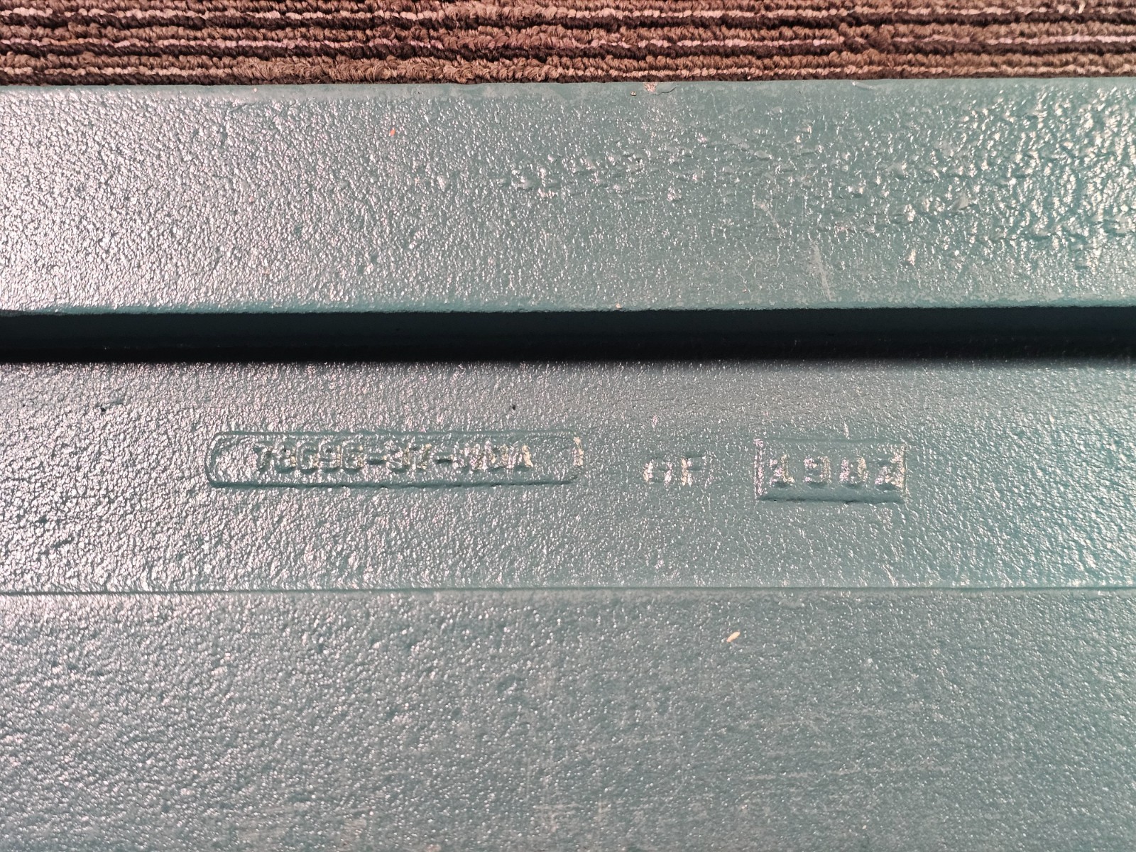 Cast Iron Plate 78696-37 20″L x 6.5″ W x 1-1/2″ Thickness, Powder Coated Green