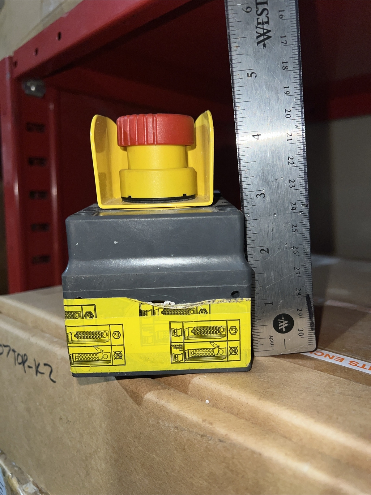 NEW STAHL MUSHROOM EMERGENCY STOP 8040/ 11E-M100-LK03 ..EACH